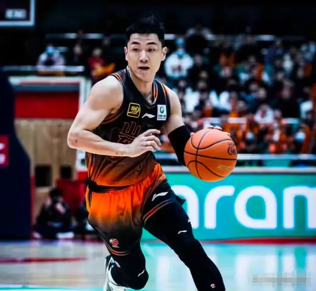 转折点广厦男篮临场应变;法国杯赛前攻防权衡;管理层满意;细节决定成败 转折点广厦男篮临场应变;法国杯赛前攻防权衡;管理层满意;细节决定成败