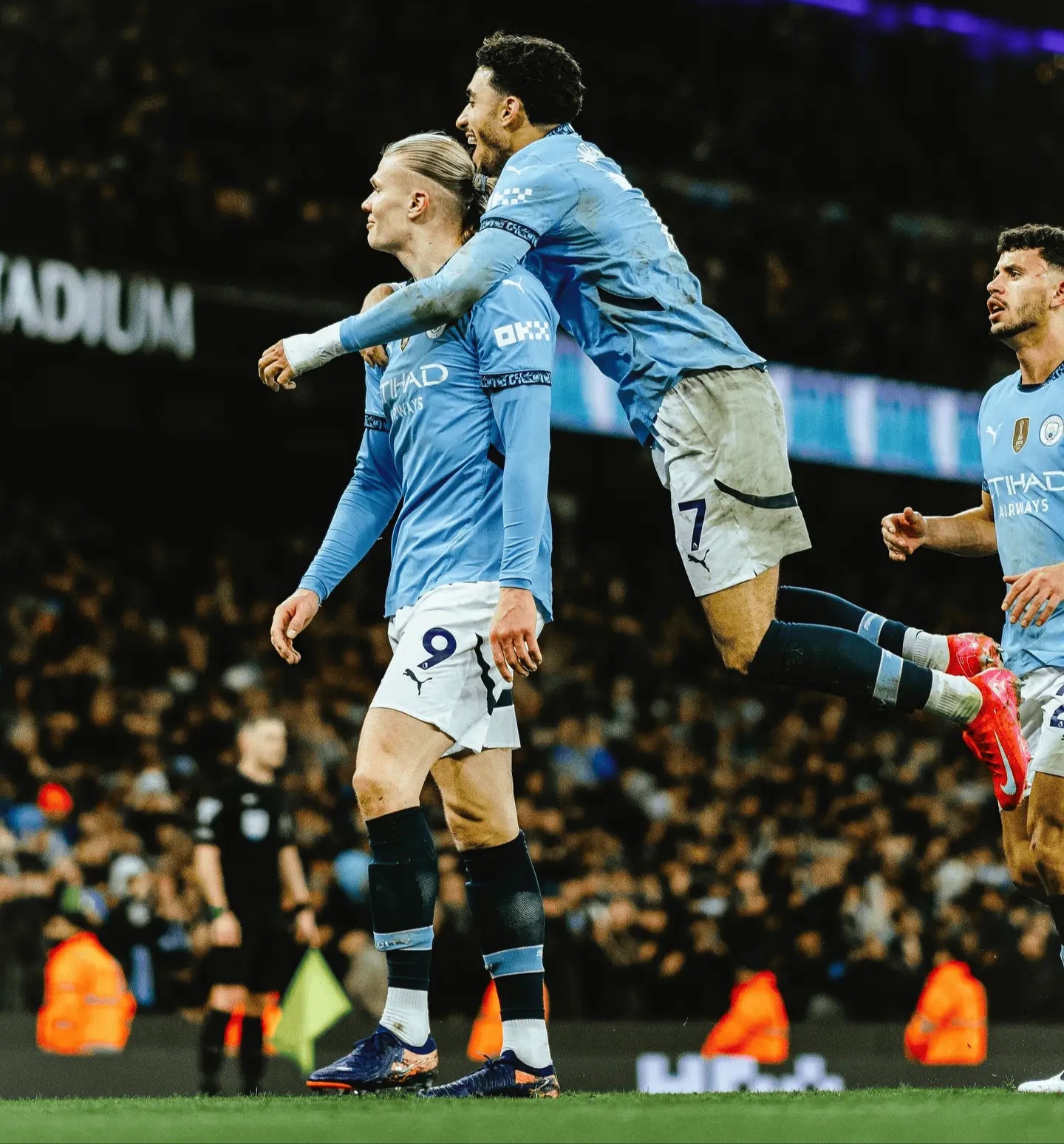 曼联迎NBA总决赛关键赛;赛前主帅复盘;震撼外界;更衣室氛围转暖 曼联迎NBA总决赛关键赛;赛前主帅复盘;震撼外界;更衣室氛围转暖