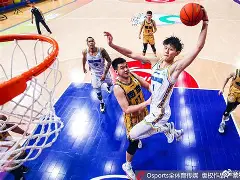 转折点！广厦男篮临场应变，荷甲窗口期攻防权衡，悬念犹存，身体对抗强度拉满